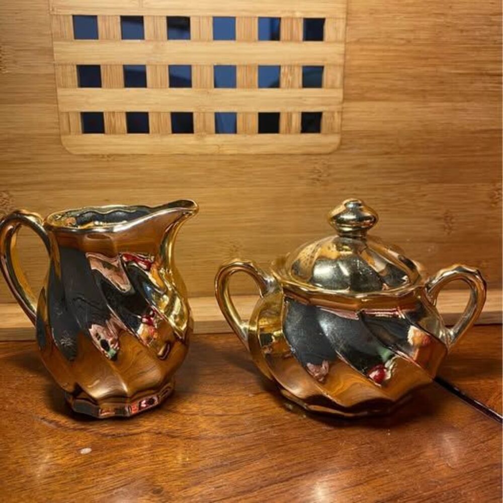 Vintage Mid-Century Gold Lusterware Creamer & Lidded Sugar Bowl Set - Flawless